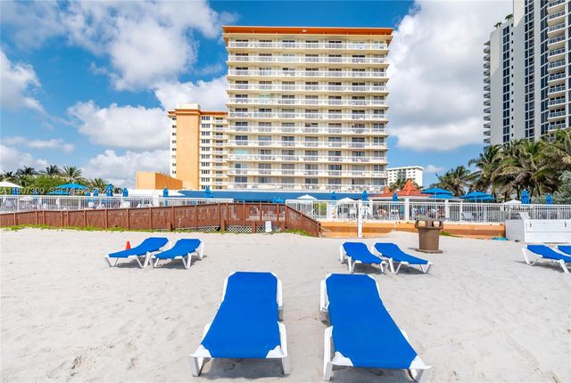 19201 Collins Avenue 428, Sunny Isles Beach, FL 33160