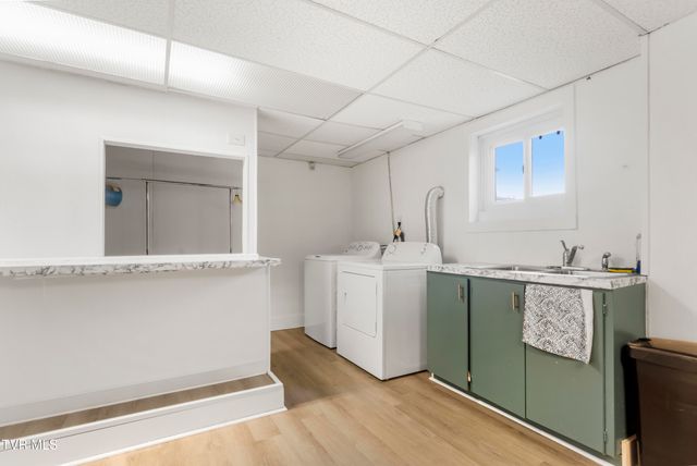 2112 Knob Creek Road, Johnson City, TN 37604