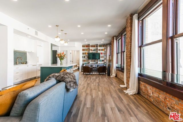 460 S Spring Street 1105, Los Angeles, CA 90013