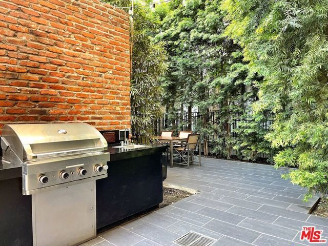 460 S Spring Street 1105, Los Angeles, CA 90013