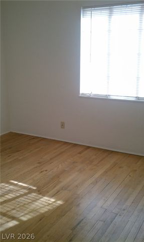 233 North 19th Street, Las Vegas, NV 89101