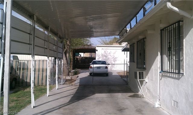 233 North 19th Street, Las Vegas, NV 89101