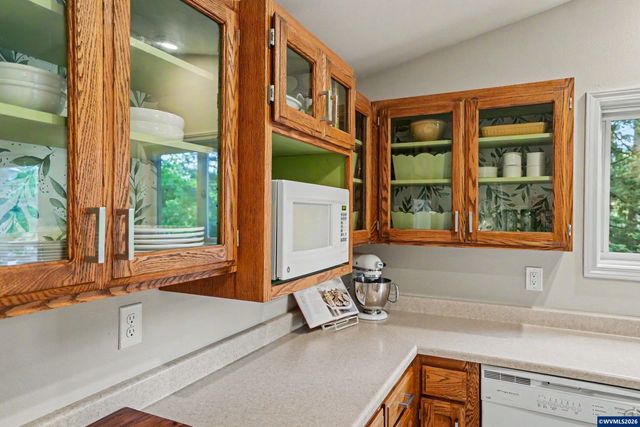 2351 NW Nightingale Pl, Corvallis, OR 97330