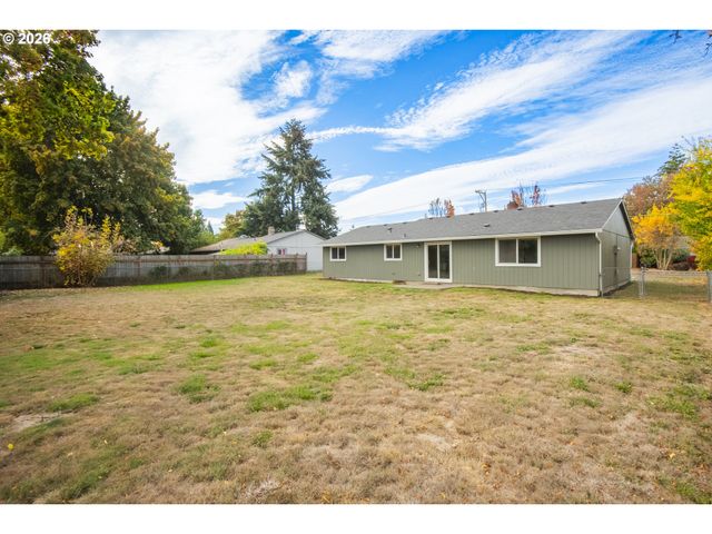 1874 Ne 15TH Ave, Hillsboro, OR 97124