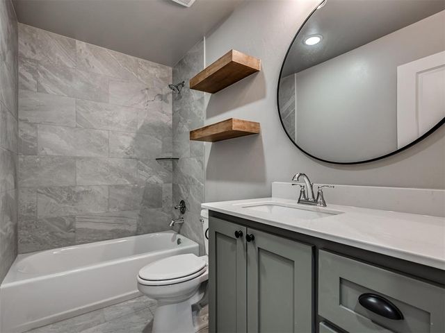1111 Wisteria Way, Noble, OK 73068