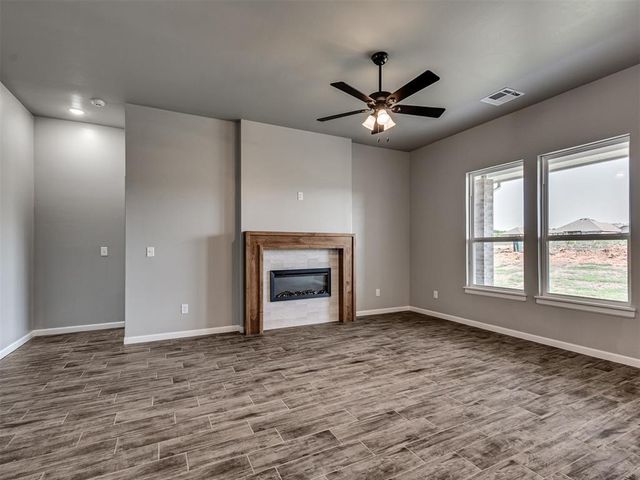 1111 Wisteria Way, Noble, OK 73068