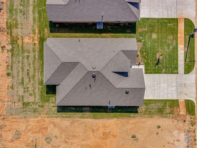 1111 Wisteria Way, Noble, OK 73068