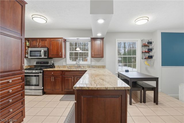 5976 Silver Court, Mentor, OH 44060