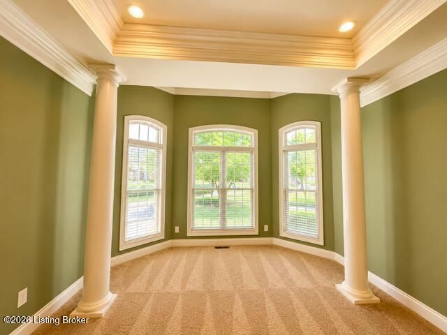 5510 Rock Valley Way, Louisville, KY 40241