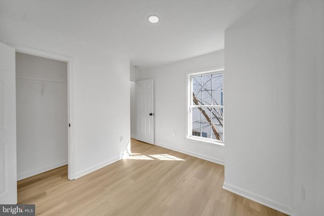 2719 HARTFORD ST SE, Washington, DC 20020