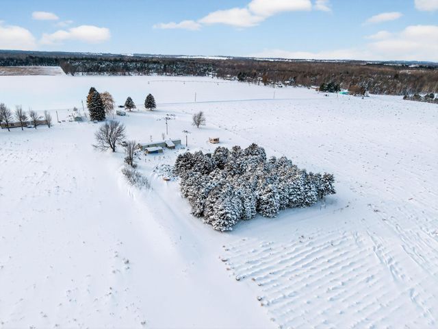 4202 N 120th Avenue, Elbridge Twp, MI 49420