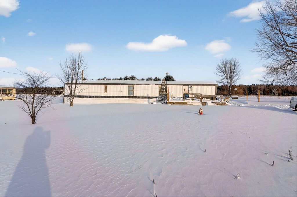 4202 N 120th Avenue, Elbridge Twp, MI 49420
