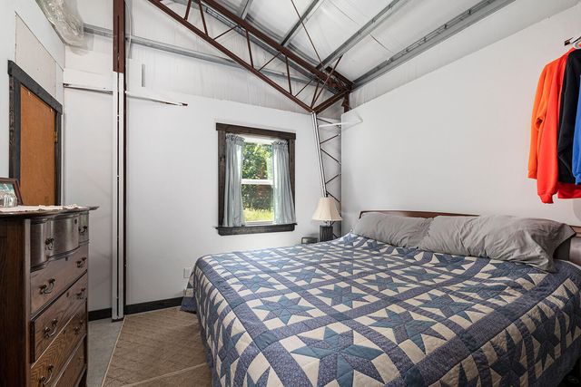 10335 SE Hwy J, Collins, MO 64738