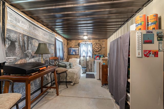 10335 SE Hwy J, Collins, MO 64738