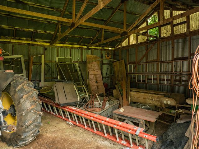 10335 SE Hwy J, Collins, MO 64738