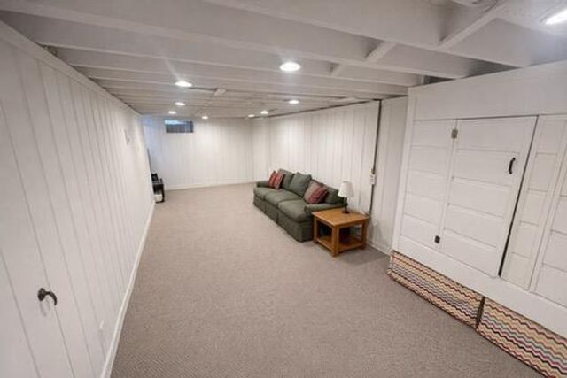 2520 E Crescent STREET, Racine, WI 53403