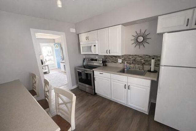 2520 E Crescent STREET, Racine, WI 53403