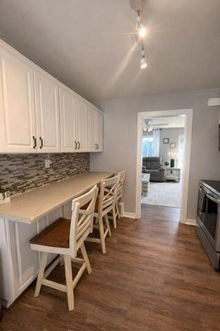 2520 E Crescent STREET, Racine, WI 53403