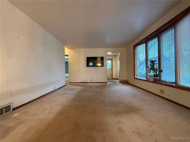 514 87th Street, Niagara Falls, NY 14304