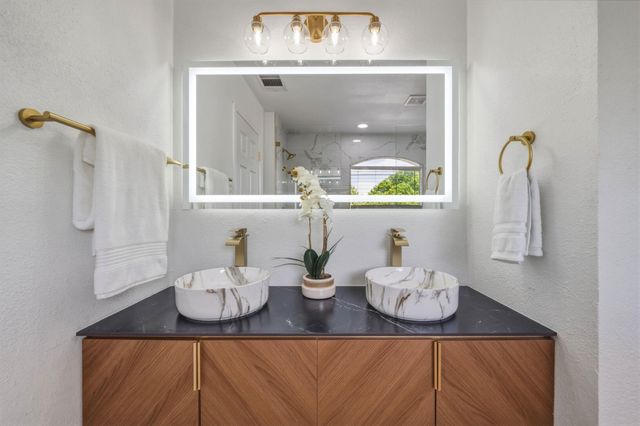 1506 Silene CT, Pflugerville, TX 78660