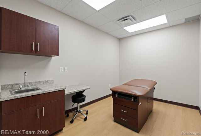 13530 Michigan Avenue 244, Dearborn, MI 48126