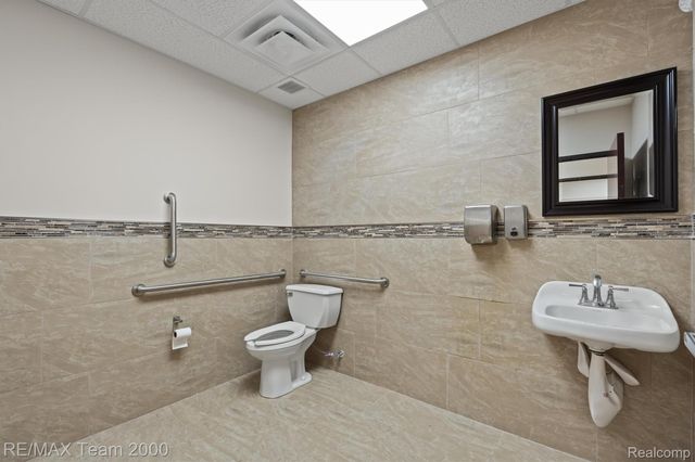 13530 Michigan Avenue 244, Dearborn, MI 48126