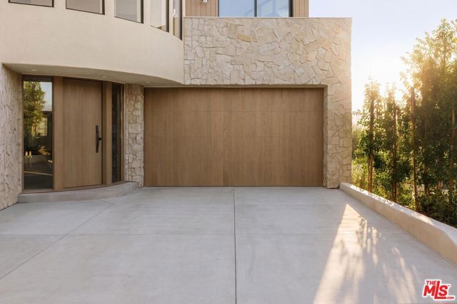 3858 Buena Park Drive, Studio City (los Angeles), CA 91604
