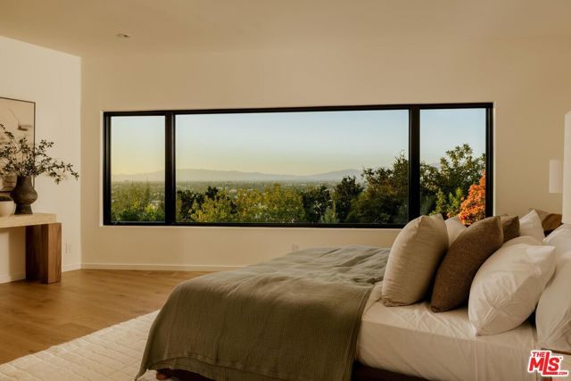 3858 Buena Park Drive, Studio City (los Angeles), CA 91604
