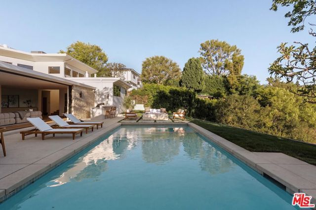 3858 Buena Park Drive, Studio City (los Angeles), CA 91604
