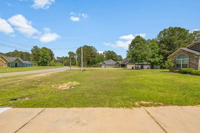 14 Anna Kate Way, Phenix City, AL 36869