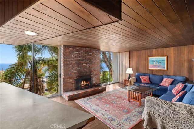 31381 Monterey Street, Laguna Beach, CA 92651