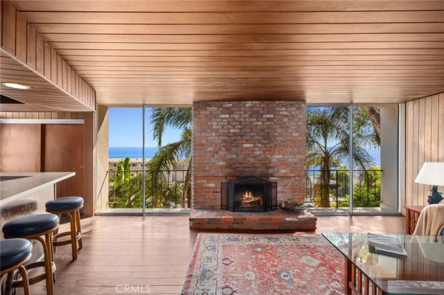 31381 Monterey Street, Laguna Beach, CA 92651