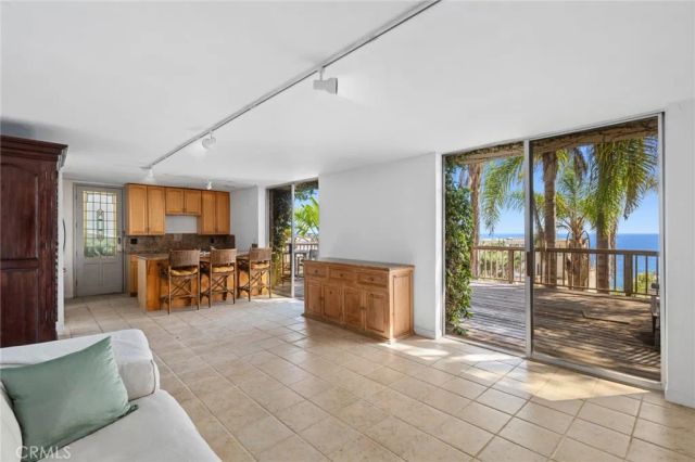 31381 Monterey Street, Laguna Beach, CA 92651