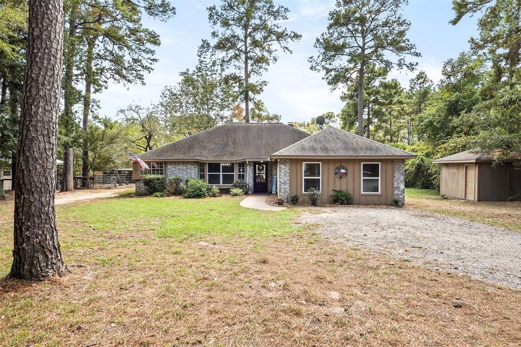 15303 Stagecoach Road, Stagecoach, TX 77355