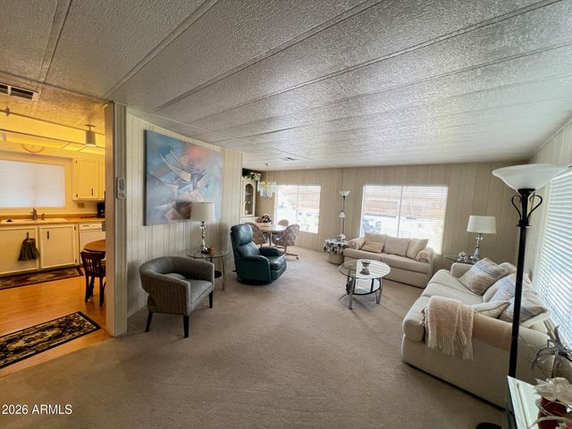 2617 N Trevino Place, Mesa, AZ 85215