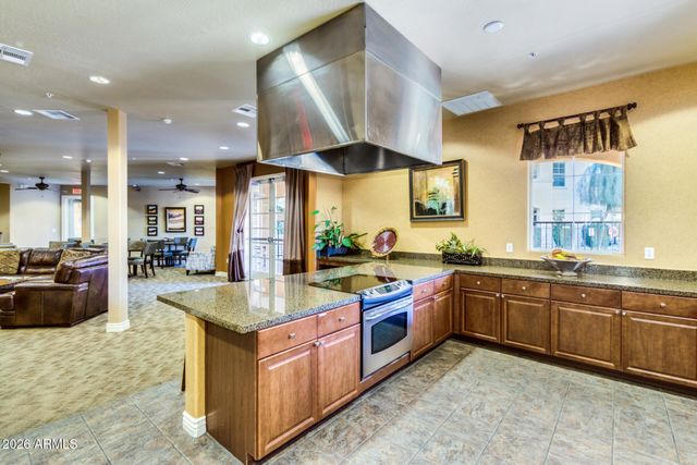 14575 W MOUNTAIN VIEW Boulevard 11301, Surprise, AZ 85374