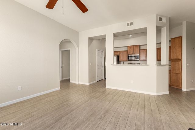 14575 W MOUNTAIN VIEW Boulevard 11301, Surprise, AZ 85374