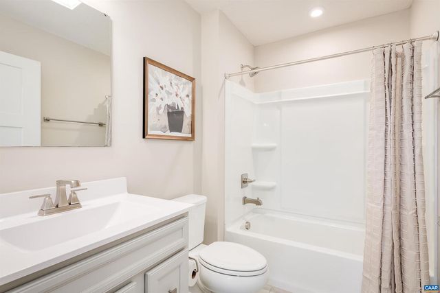 5137 LAZY BRANCH LN, Keswick, VA 22947