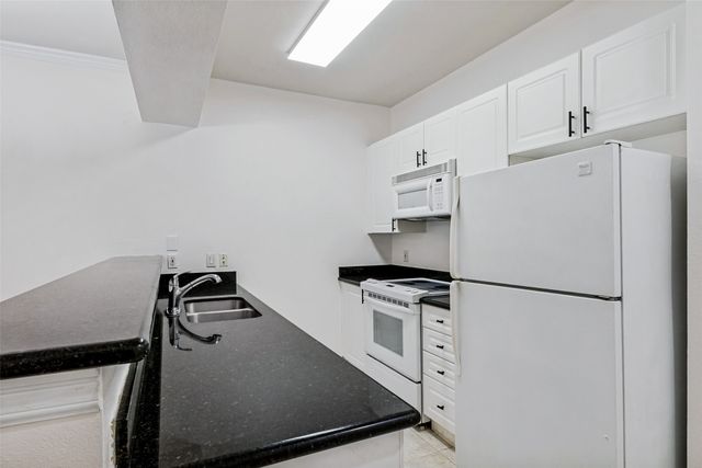 3400 Welborn Street 318, Dallas, TX 75219