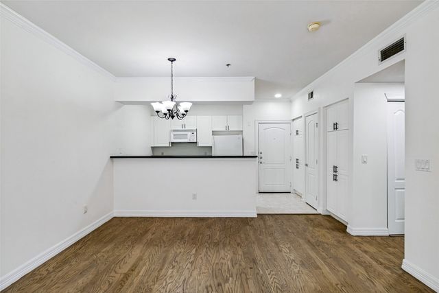 3400 Welborn Street 318, Dallas, TX 75219