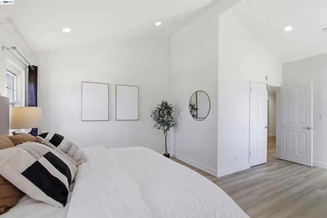 6010 Peppertree Ct, Newark, CA 94560