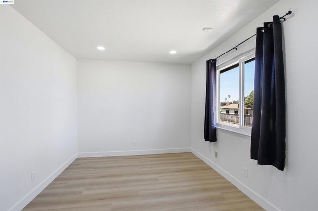 6010 Peppertree Ct, Newark, CA 94560