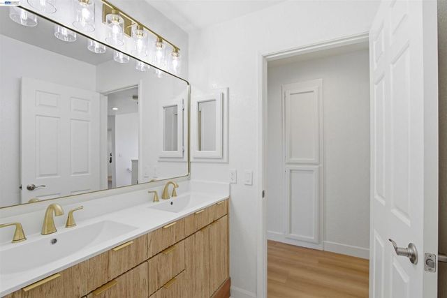 6010 Peppertree Ct, Newark, CA 94560