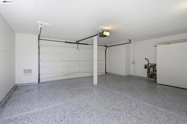 6010 Peppertree Ct, Newark, CA 94560