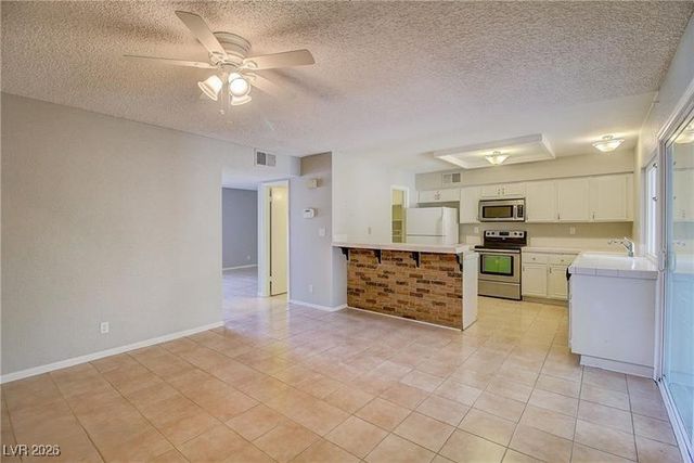 4568 Brighton Drive, Las Vegas, NV 89121