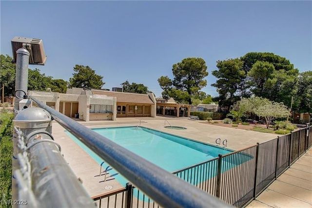 4568 Brighton Drive, Las Vegas, NV 89121