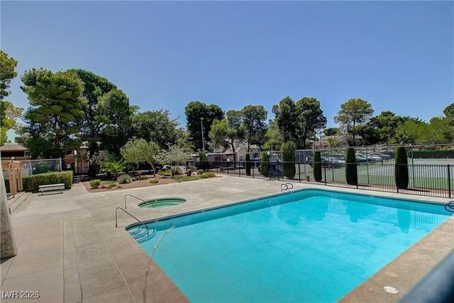 4568 Brighton Drive, Las Vegas, NV 89121