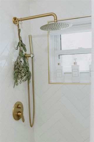 7029 DELTA WAY, Clearwater, FL 33764