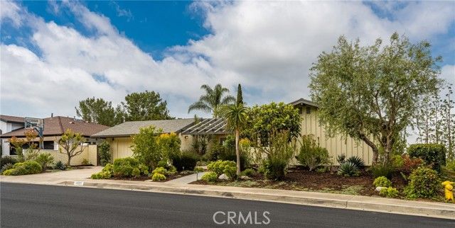 10885 Coronel Road, Tustin, CA 92705