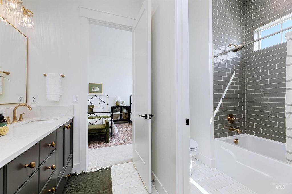 5641 W Haughburn Dr, Eagle, ID 83616 photo 21